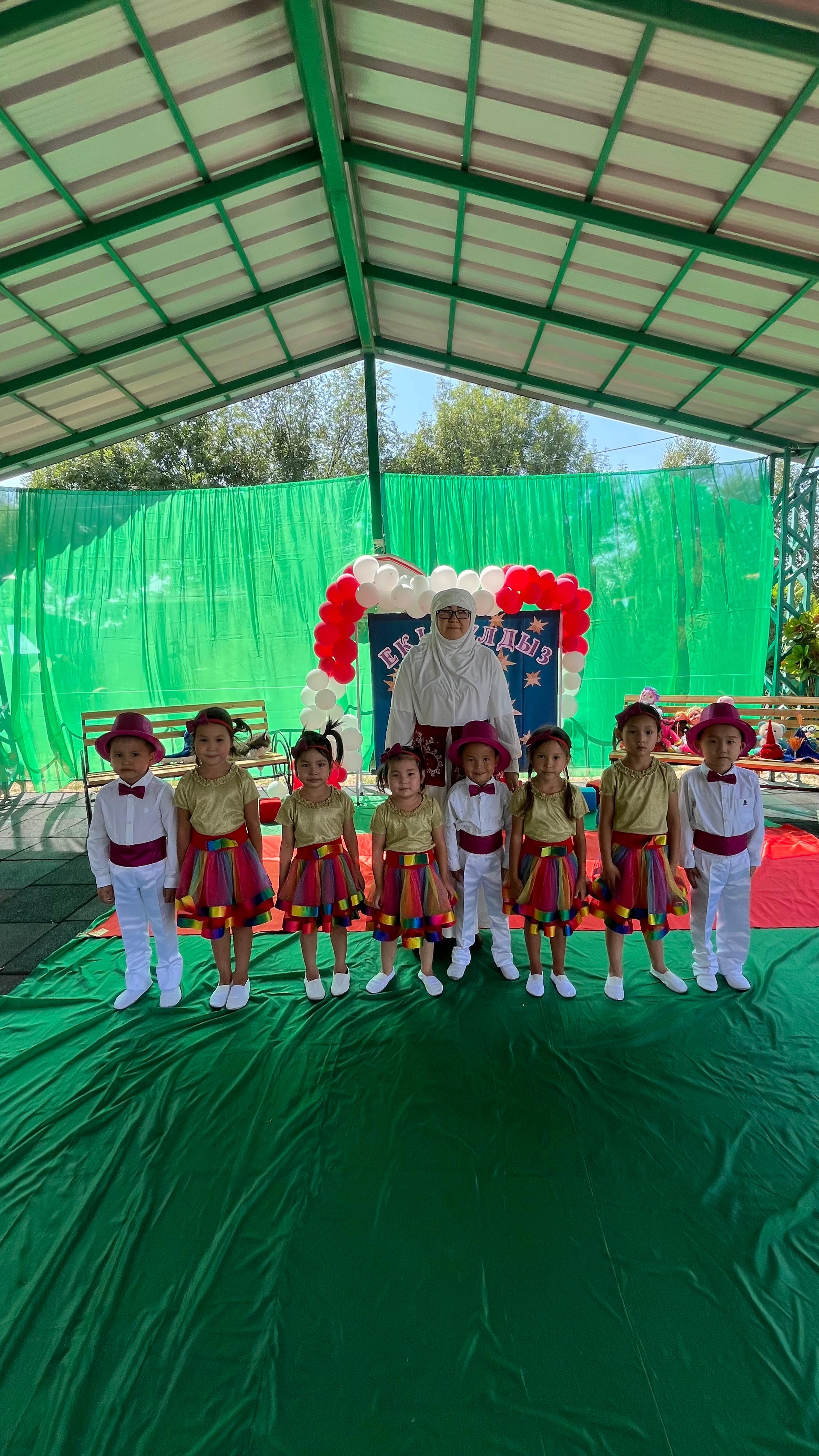 "Ойын ойнап ән салмай өсер бала бола ма"